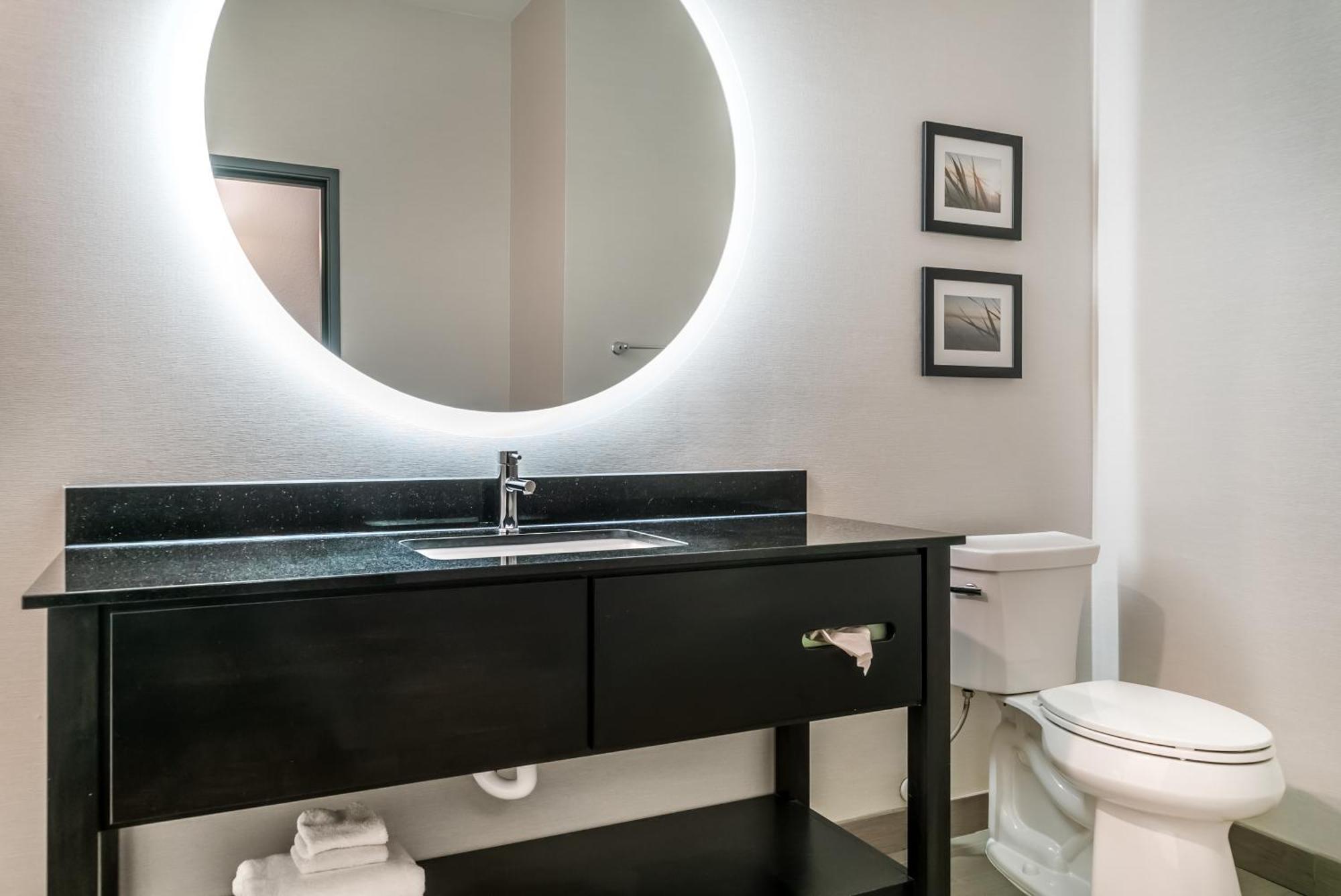 Comfort Inn & Suites Adrian ภายนอก รูปภาพ