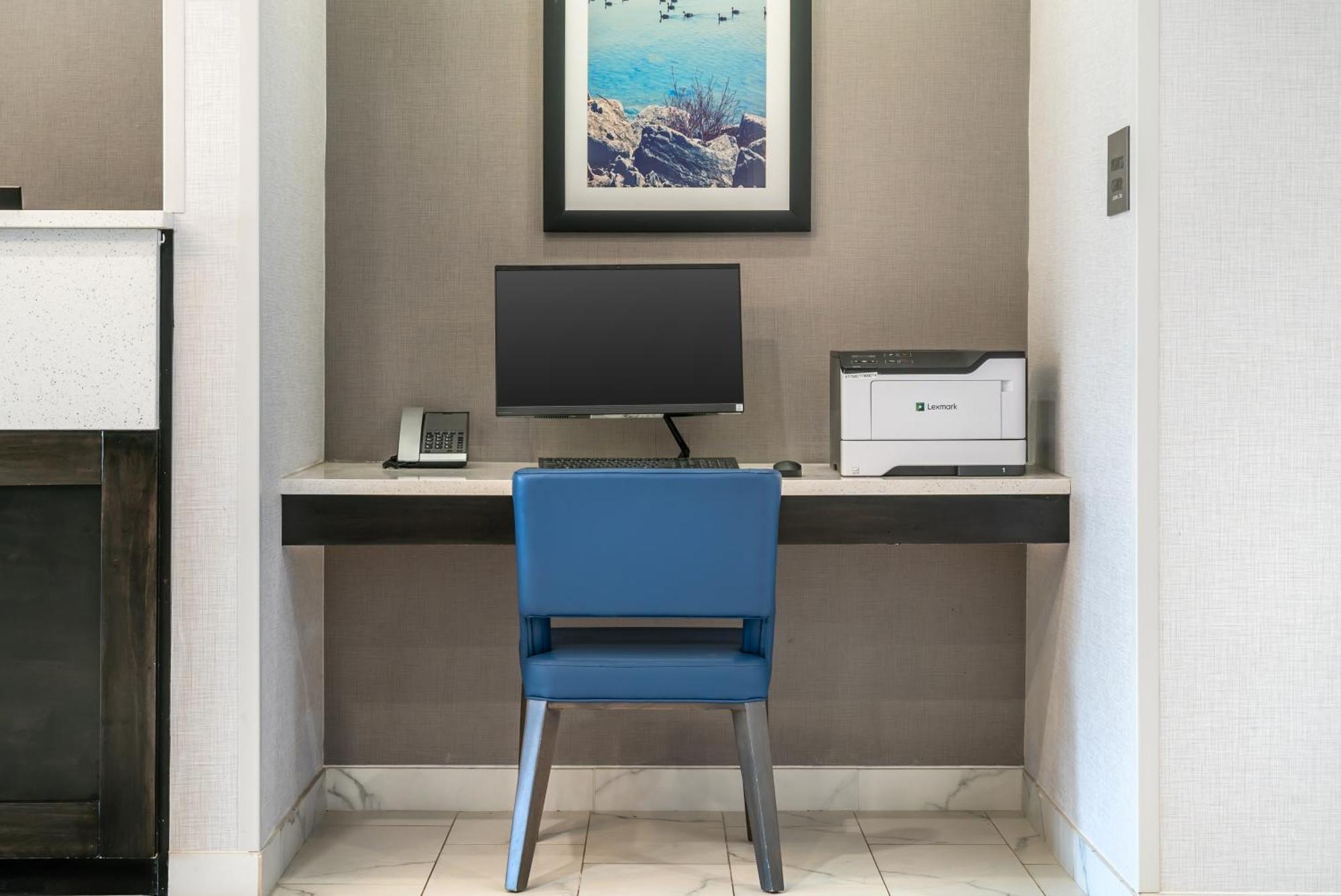 Comfort Inn & Suites Adrian ภายนอก รูปภาพ