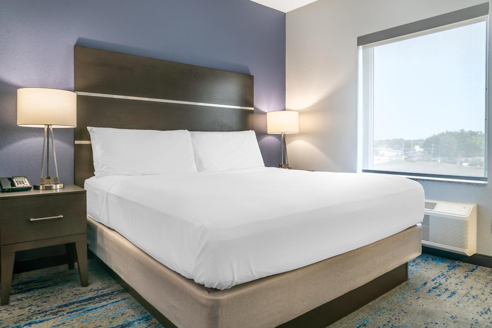 Comfort Inn & Suites Adrian ภายนอก รูปภาพ